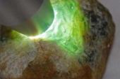 用“璞玉浑金”造句