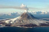 用“休眠火山”造句